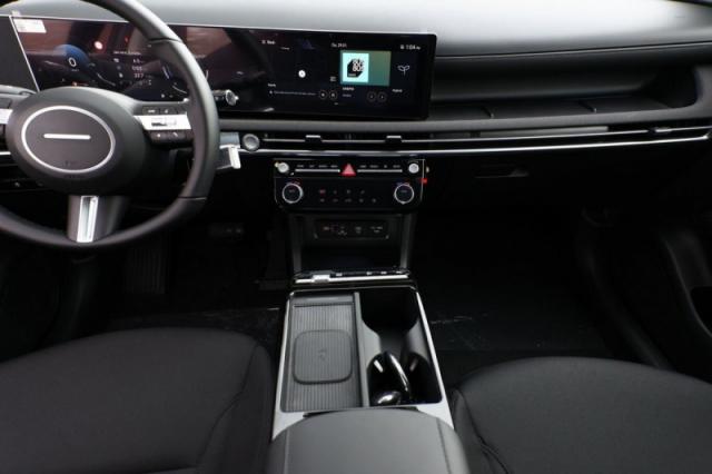 Hyundai Tucson image 2