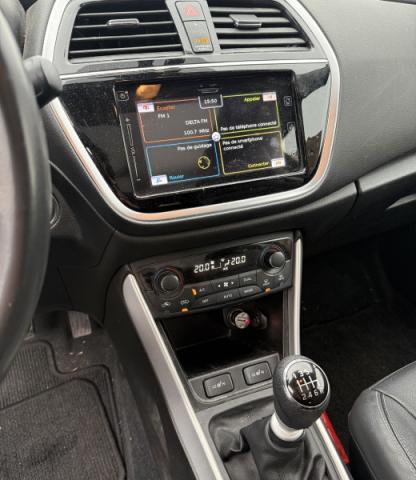 Suzuki S-Cross image 4