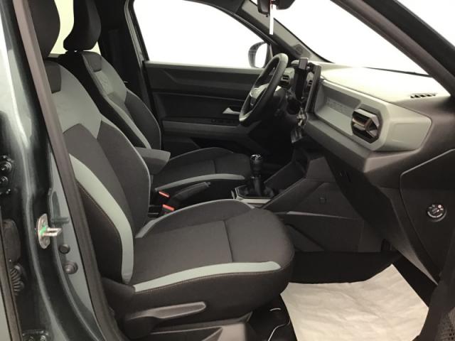 Dacia Duster image 2