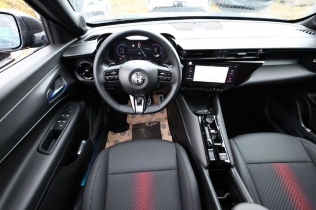 Alfa Romeo Junior image 5