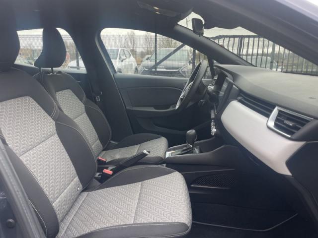 Renault Clio image 6