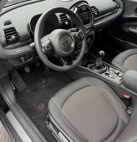 Mini Clubman image 2