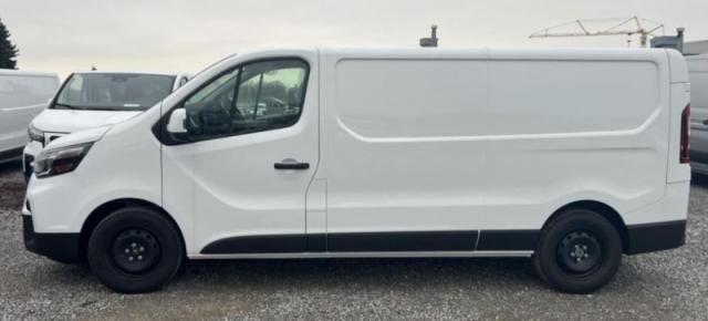 Nissan Primastar image 2