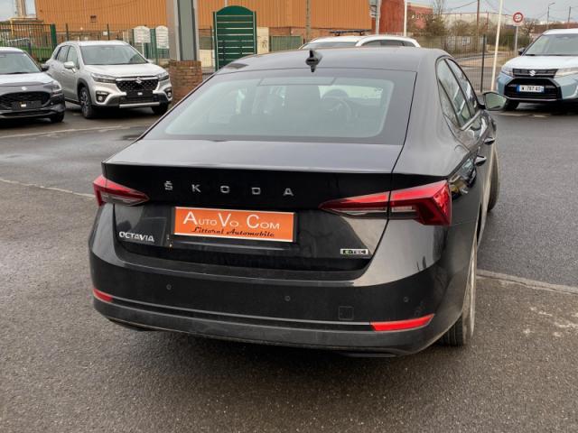 Skoda Octavia image 5