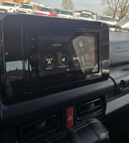 Suzuki Jimny image 9