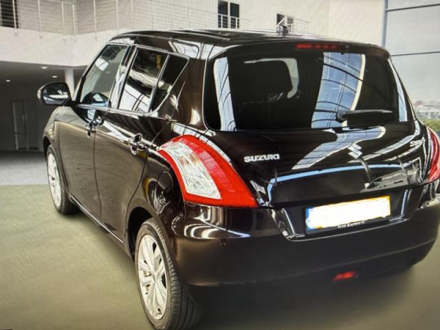 Suzuki Swift image 1