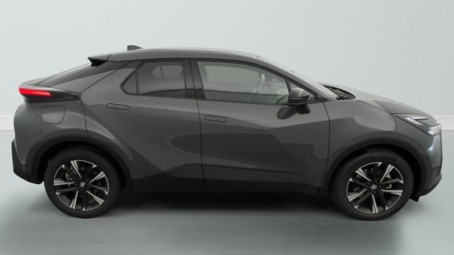Toyota C-Hr image 1