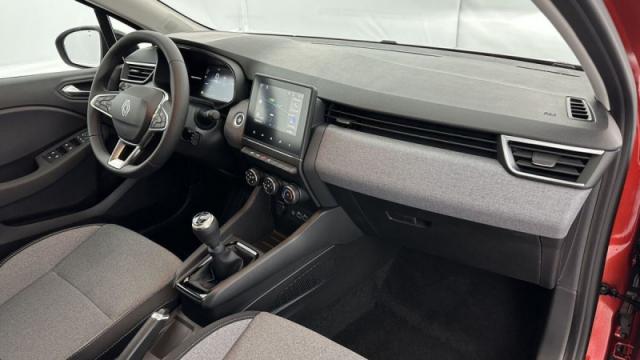 Renault Clio image 6