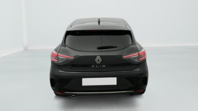 Renault Clio image 8