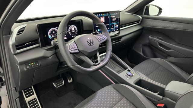 Volkswagen T-Roc image 3