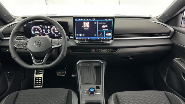 Volkswagen T-Roc image 9