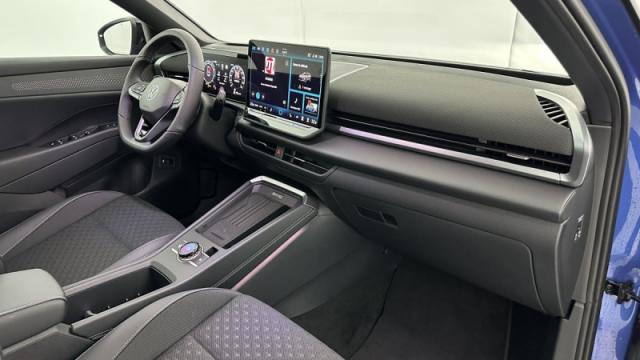 Volkswagen T-Roc image 1