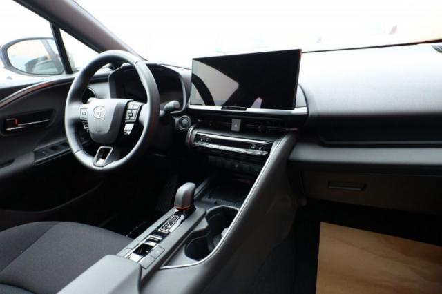 Toyota C-Hr image 8