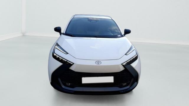 Toyota C-Hr image 1