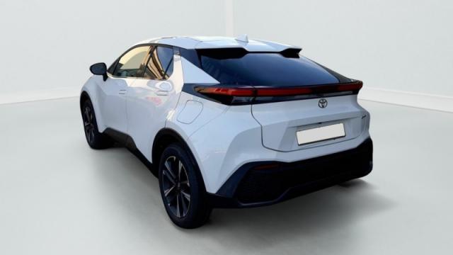 Toyota C-Hr image 7