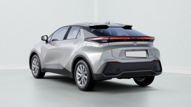 Toyota C-Hr image 1