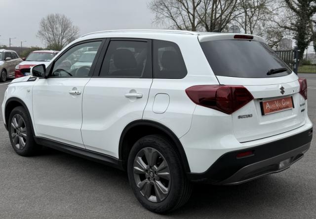 Suzuki Vitara image 3