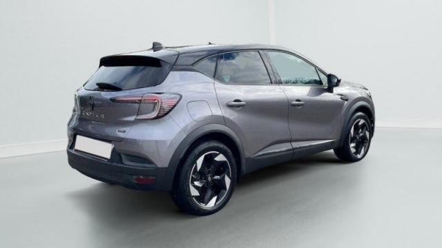Renault Captur image 8