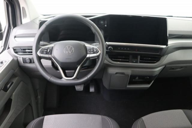 Volkswagen Transporter image 9