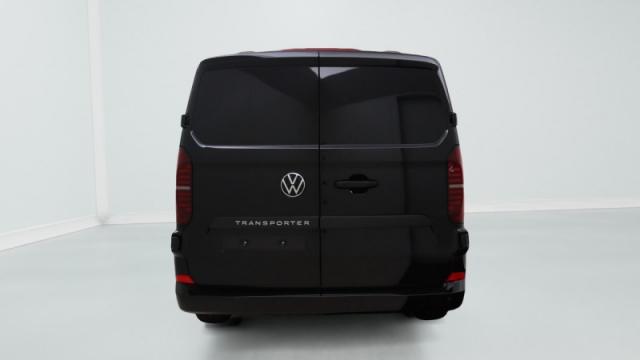 Volkswagen Transporter image 6