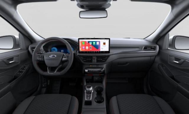 Ford Kuga image 2