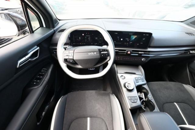 Kia Sportage image 2