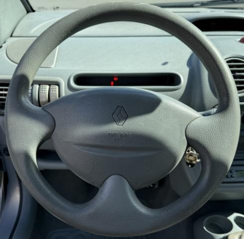 Renault Twingo image 4
