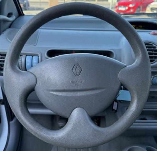 Renault Twingo image 2