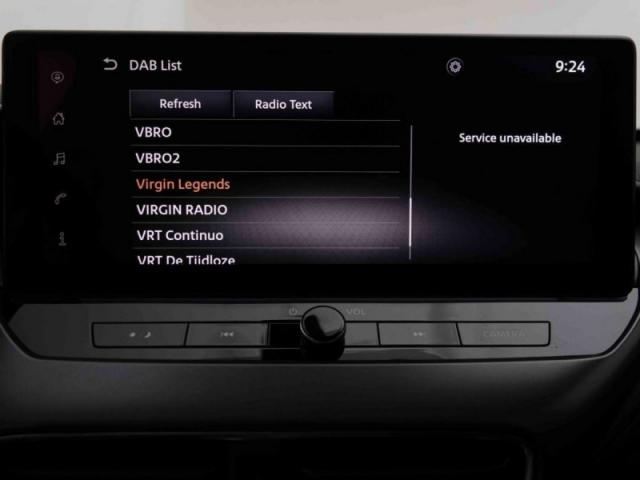 Nissan Juke image 8