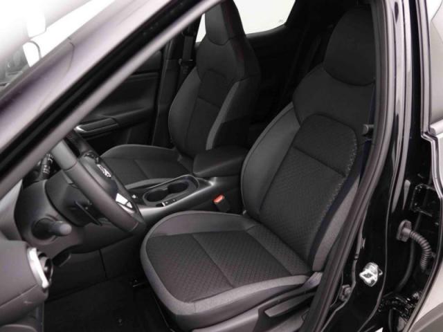 Nissan Juke image 4