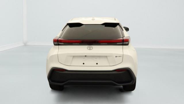 Toyota C-Hr image 6