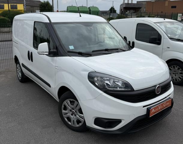 Fiat Doblo Cargo 3 Places Pack Pro Lounge 1.6 Mtj 105 Ch