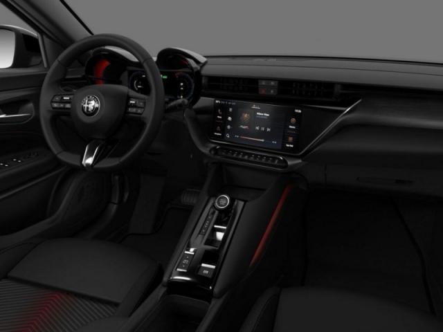 Alfa Romeo Junior image 2