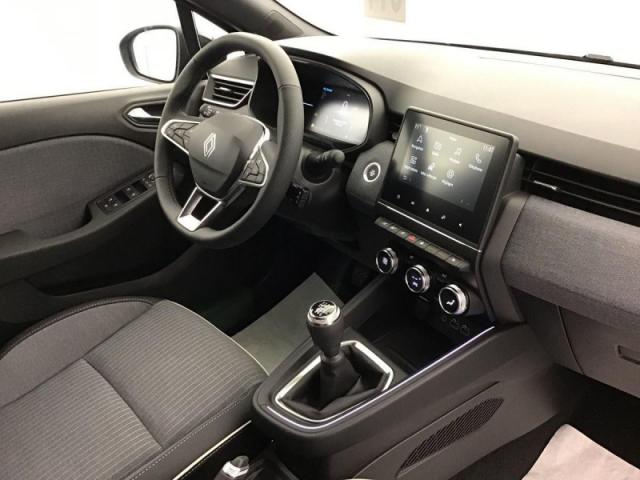 Renault Clio image 1