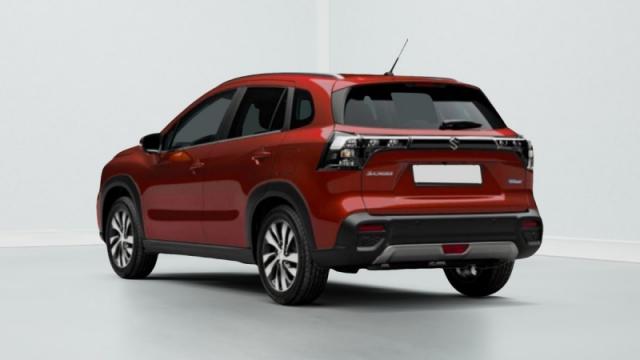 Suzuki S-Cross image 1