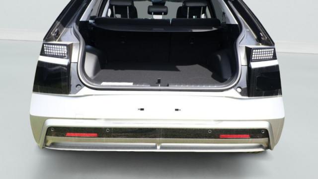 Hyundai Ioniq image 1