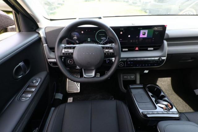 Hyundai Ioniq image 5