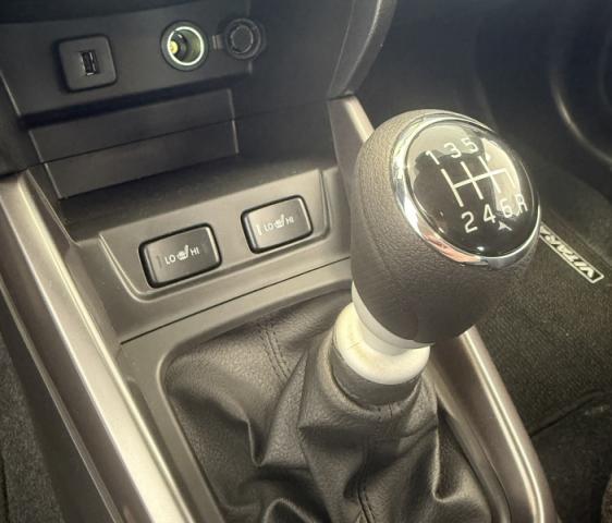 Suzuki Vitara image 5