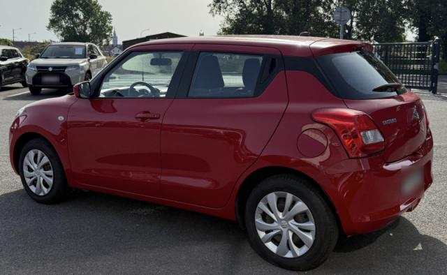 Suzuki Swift image 3