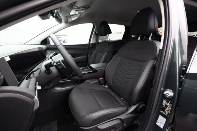 Hyundai Tucson image 3
