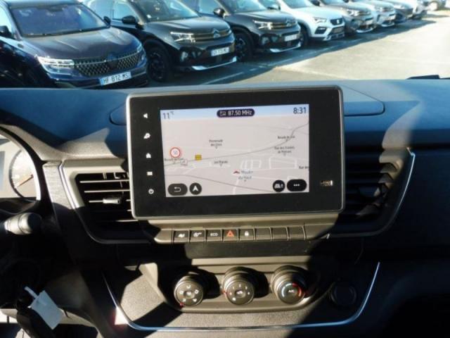 Renault Trafic image 3