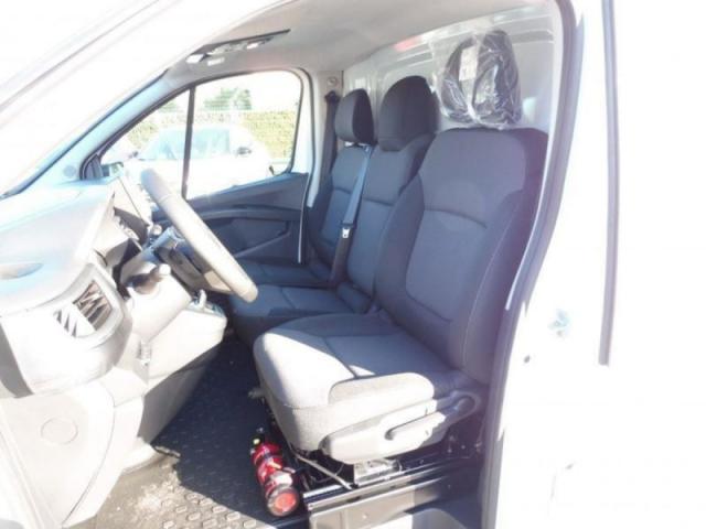 Renault Trafic image 4
