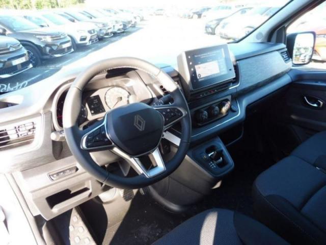 Renault Trafic image 8