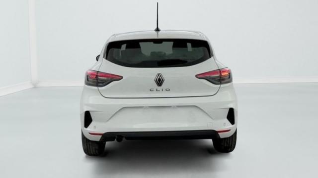 Renault Clio image 1