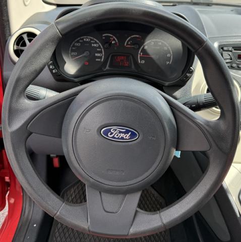 Ford Ka image 1