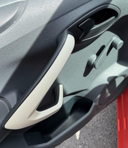 Ford Ka image 5