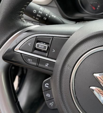 Suzuki Swift image 9