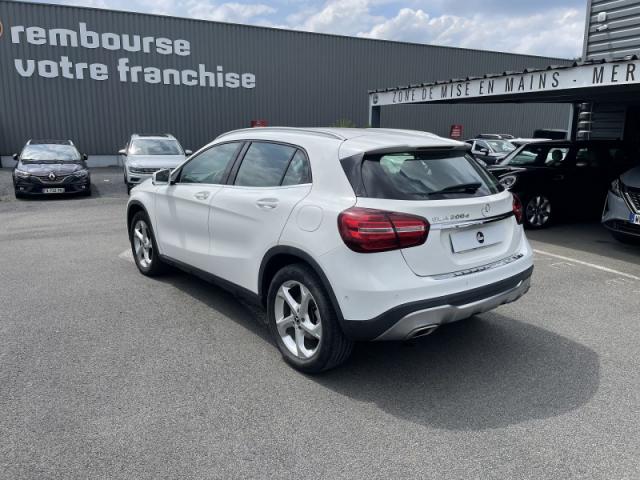 Mercedes Benz Gla image 9
