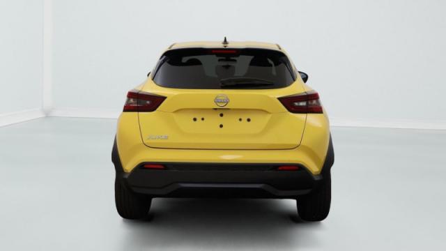 Nissan Juke image 1