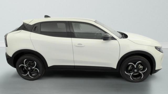 Alfa Romeo Junior image 4